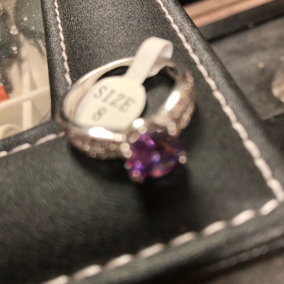 Ring - Picture 6 of 6